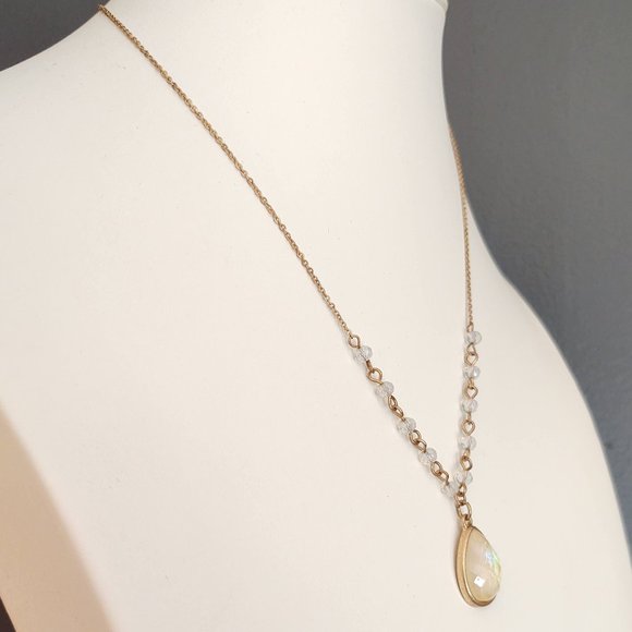 Iridescent yellow bead pendant w/clear bead accent - Picture 5 of 12